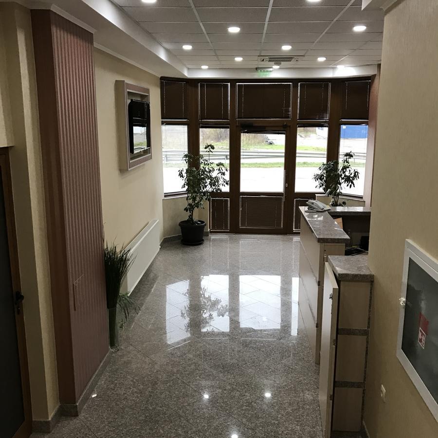 Hotel Body M Vratsa Экстерьер фото